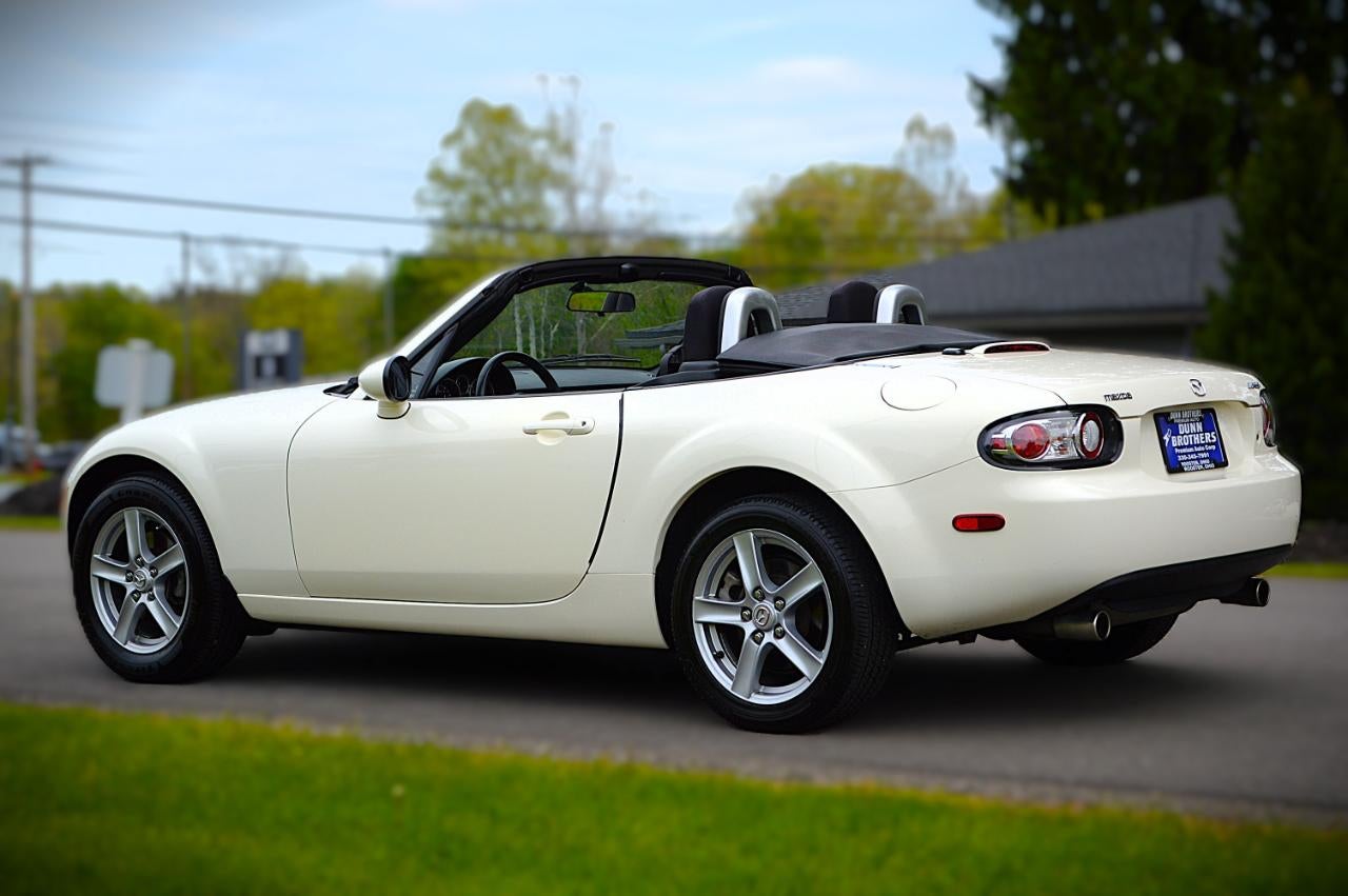 2008 Mazda Mazda MX-5 Miata Sport