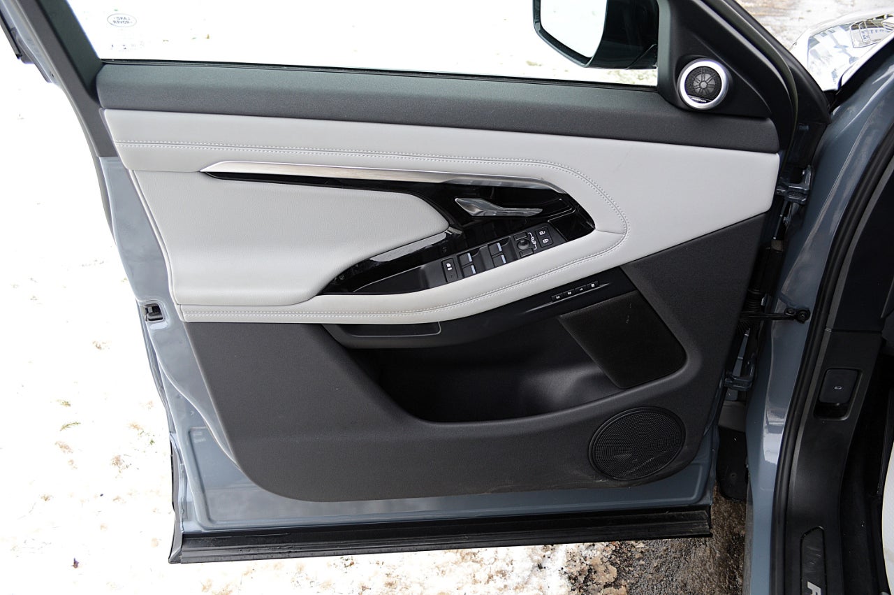 2023 Land Rover Range Rover Evoque R-Dynamic SE